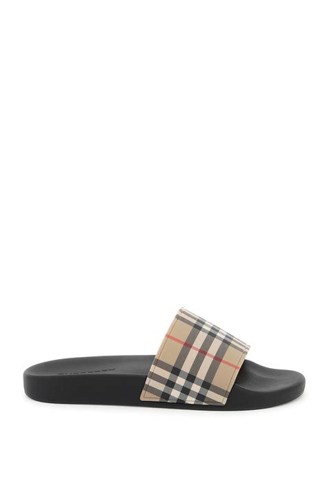 tartan slides Burberry